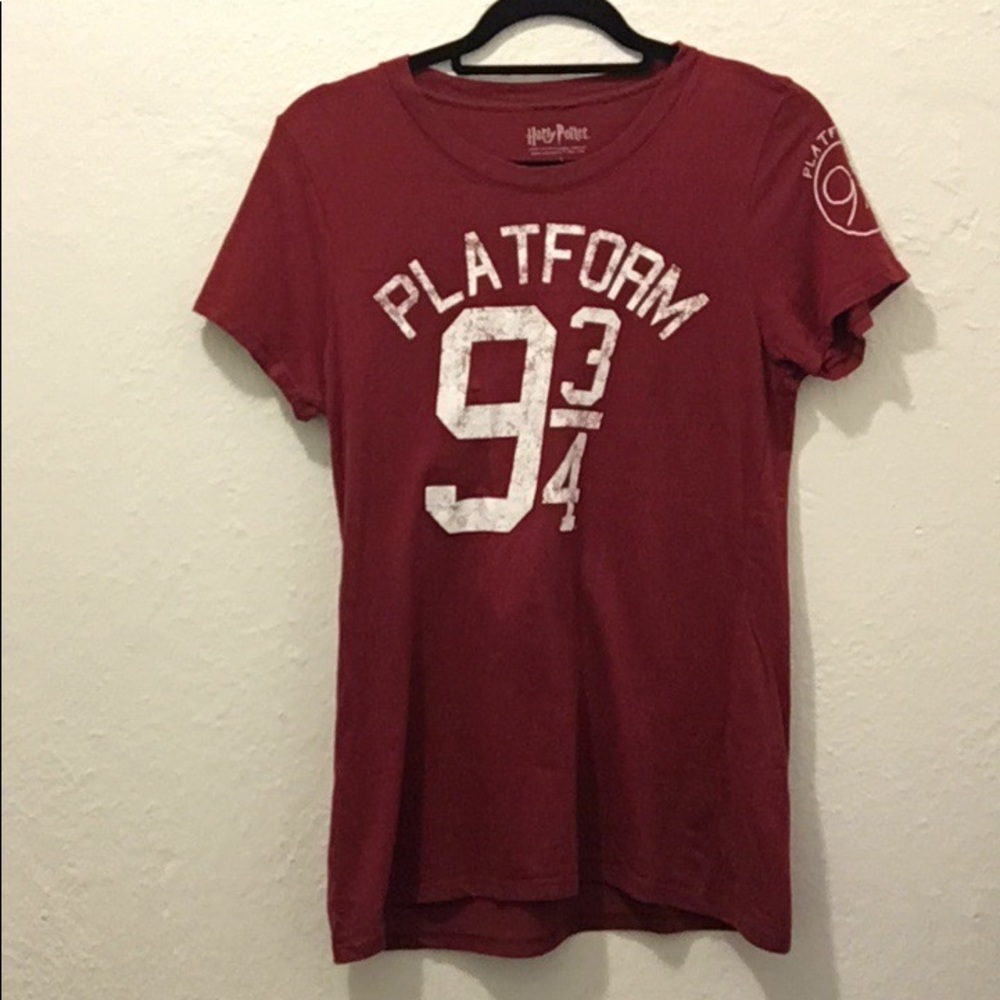 Red Harry Potter fitted tee